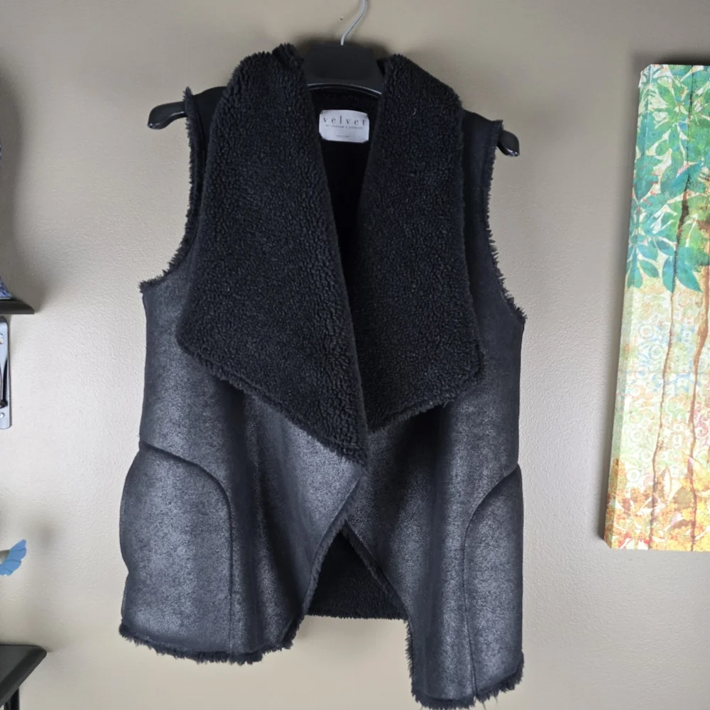 Anthropologie Velvet By Graham & Spencer Faux Fur Suede Small